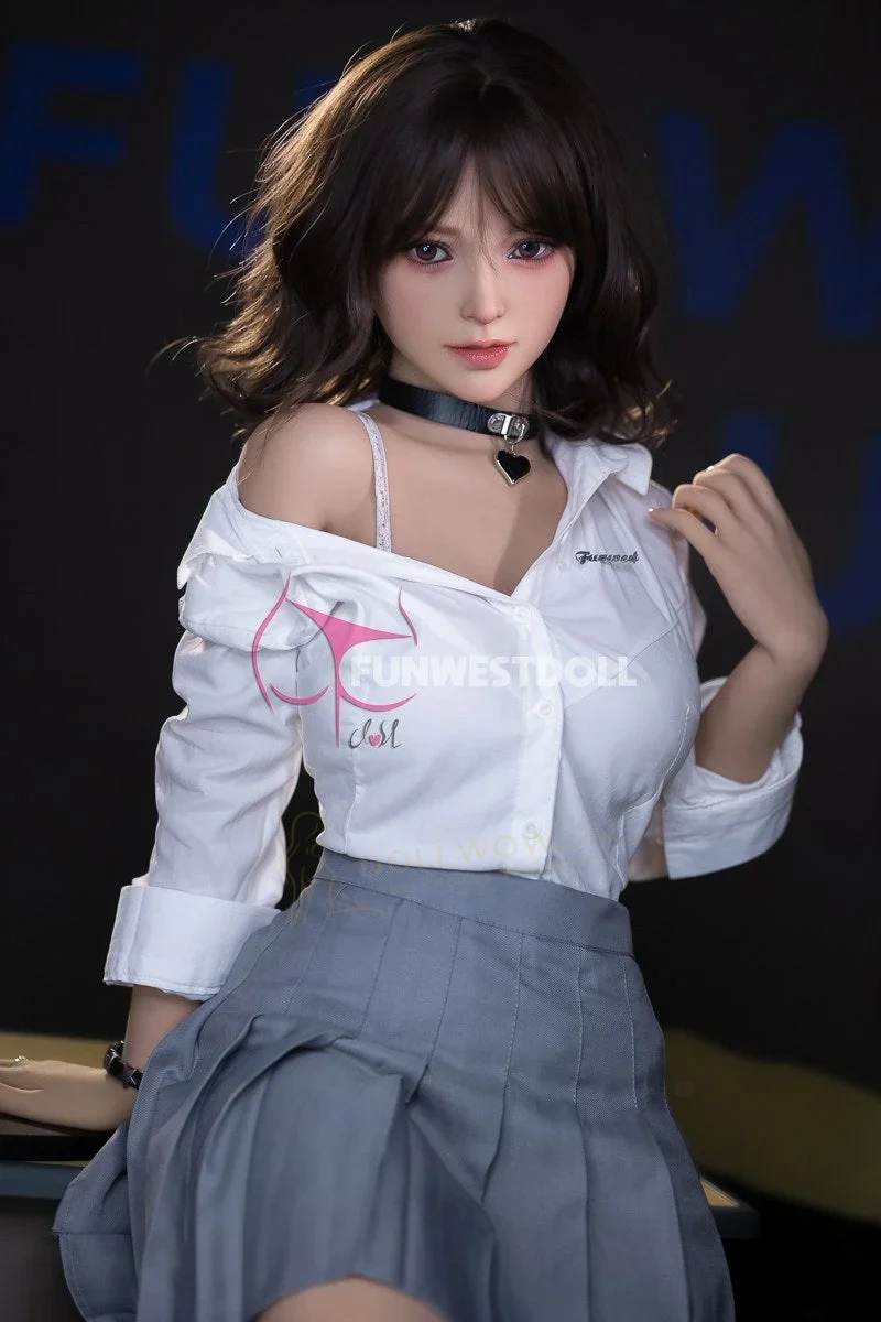 FunWest Alice 155cm F-Cup TPE — image 6 of 12