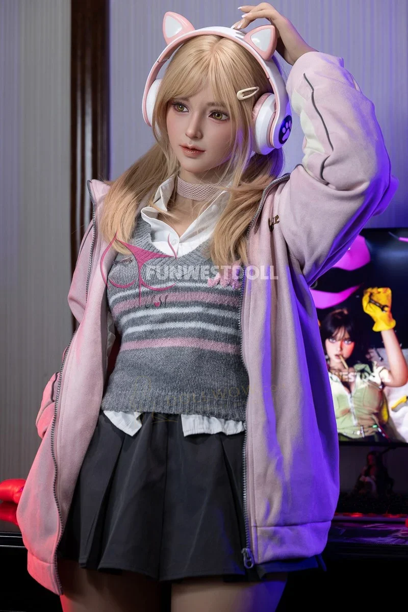 FunWest Alice 159cm A-Cup TPE — image 7 of 12