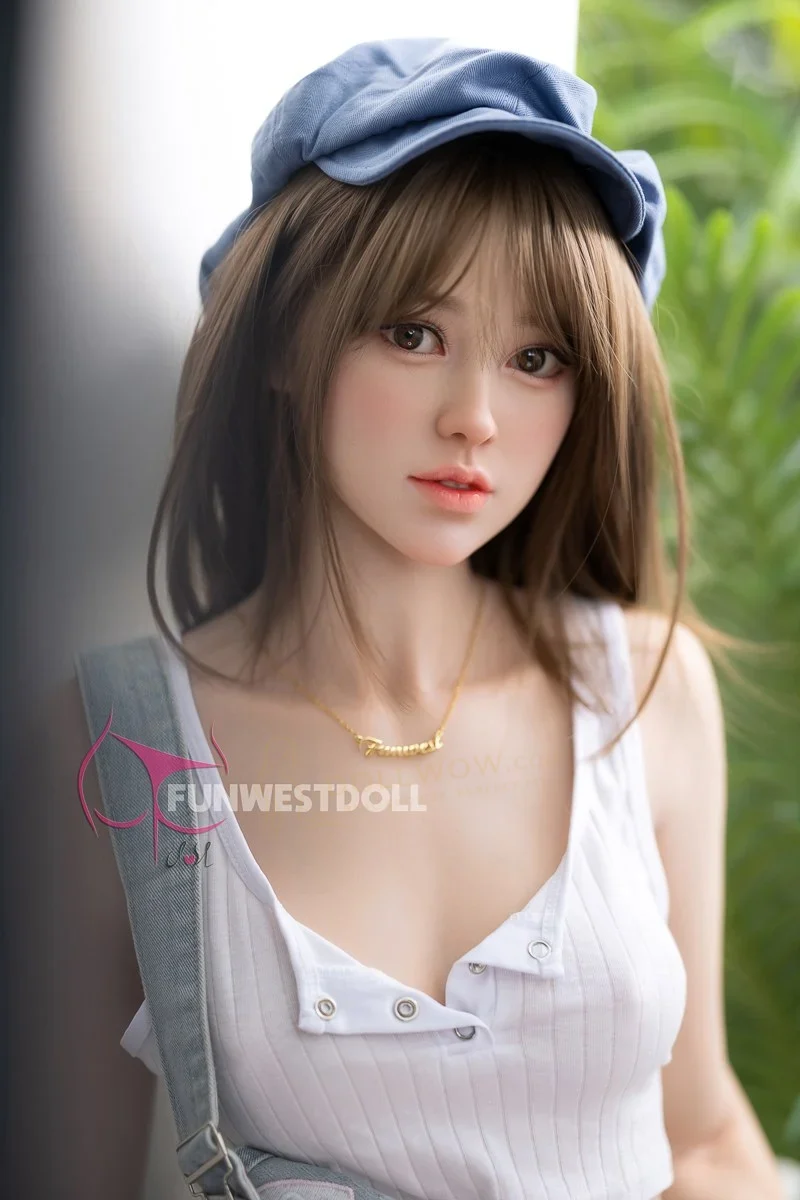 FunWest Lucy 159cm A-Cup Silicone